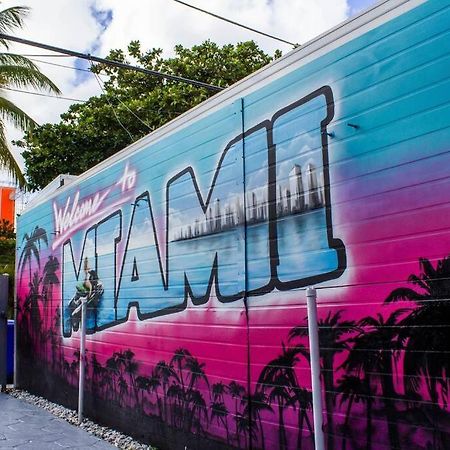 Cozy & Colorful Miami Art Canvas W/Hottub & Murals Zewnętrze zdjęcie